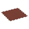 Sportboden‑Platte 1,8 cm von WARCO im Farbdesign Ziegelrot mit den Abmessungen 1000 x 1000 x 18 mm. Produktfoto von Artikel 4244 in der Aufsicht von schräg vorne.