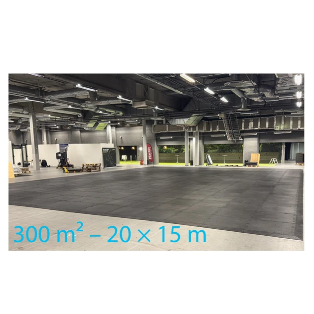 Sol en location Fitness Performance Elite de WARCO en couleur Anthracite au format 15 × 20 m | 300 m². La photo de l’article 6191 dans la vue complète de face.