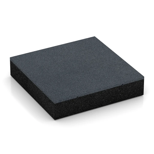 Fallschutzplatten von WARCO im Farbdesign Schiefergrau mit den Abmessungen 50 x 50 x 11 cm. Produktfoto von Artikel 6230 in der Aufsicht von schräg vorne.