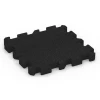 Fallschutz-Puzzlematte von WARCO im Farbdesign Anthrazit mit den Abmessungen 50 x 50 x 5 cm | 0,25 m². Produktfoto von Artikel 6305 in der Aufsicht von schräg vorne.