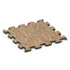 Messeboden Klickfliese von WARCO im Farbdesign Terra Cotta mit den Abmessungen 46 x 46 x 1,8 cm. Produktfoto von Artikel 6916 in der Aufsicht von schräg vorne.