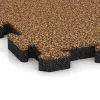 La vue détaillée sur les bords du produit WARCO 3410, Tapis de Protection Fitness HD, au format 1000 x 1000 x 40 mm, en couleur Terre cuite.