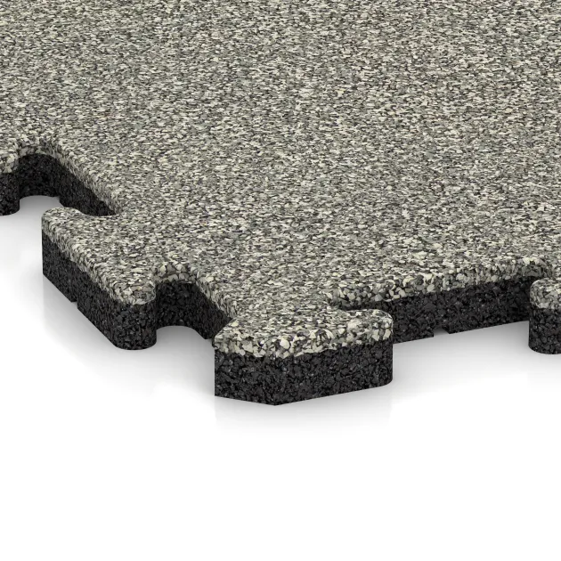 Detailaufnahme der Randausprägung von WARCO-Produkt 5863, Indoor-Klickfliese, Format 500 x 500 x 30 mm, Farbe Heller Granit.