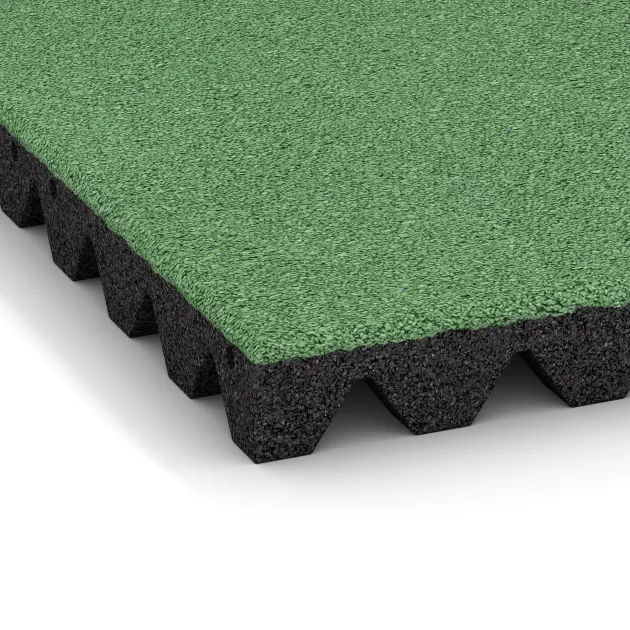 Detailaufnahme der Randausprägung von WARCO-Produkt 5570, Fallschutzplatte 5 cm - EN 1177 ≤ 145 cm, Format 500 x 500 x 50 mm, Farbe Blassgrün.