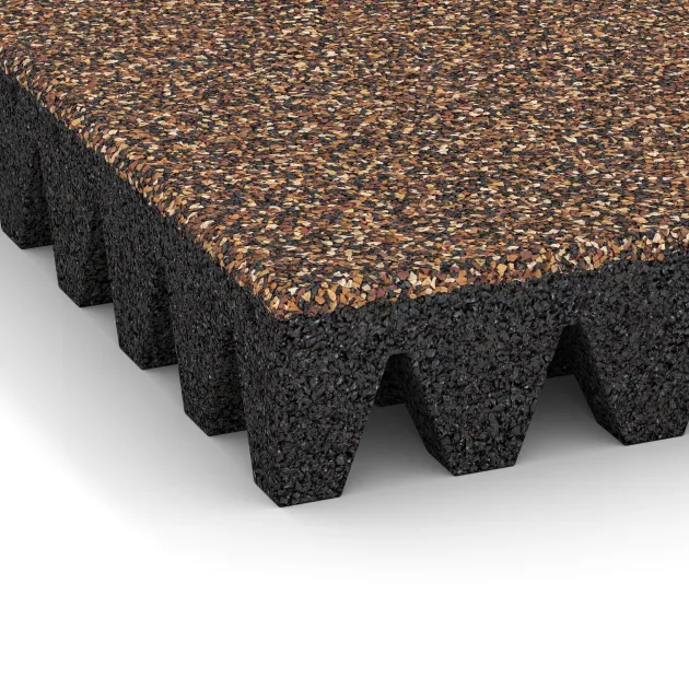 Detailaufnahme der Randausprägung von WARCO-Produkt 5363, Fallschutzplatte, Format 500 x 500 x 80 mm, Farbe Bast & Borke.