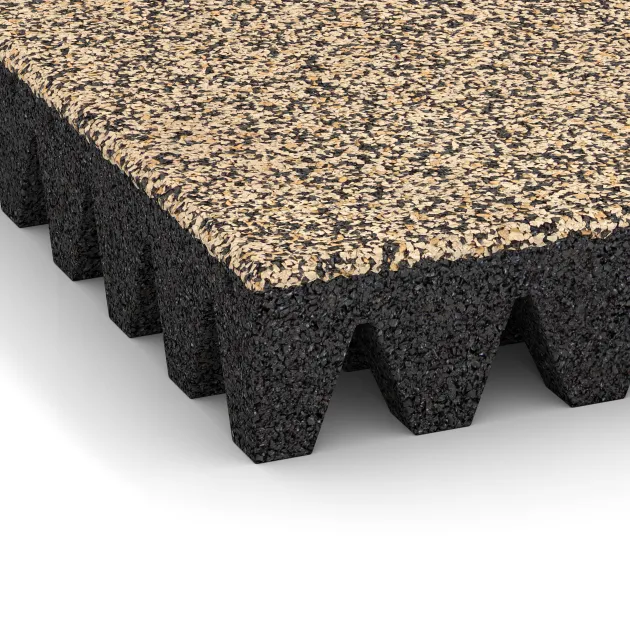 Detailaufnahme der Randausprägung von WARCO-Produkt 5374, Fallschutzplatte, Format 500 x 500 x 80 mm, Farbe Travertin.