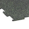 La vue détaillée sur les bords du produit WARCO 6453, Sol de Fitness Compact, au format 100 × 100 × 0,8 cm, en couleur Vert doux moucheté.