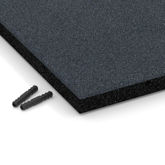 Detailaufnahme der Randausprägung von WARCO-Produkt 6221, Fallschutzplatten, Format 50 x 50 x 4 cm, Farbe Schiefergrau.