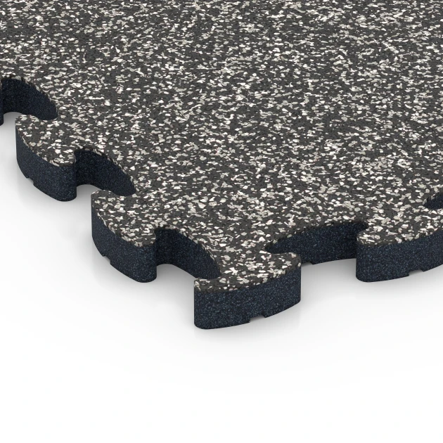 Detailaufnahme der Randausprägung von WARCO-Produkt 6877, Fitness Max Floor System, Format 44,6 x 44,6 × 2,8 cm, Farbe Dunkelgrauer Granit.