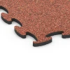 La vue détaillée sur les bords du produit WARCO 6890, Dalle Fitness Max, au format 98 x 98 x 2,8 cm, en couleur Etna.