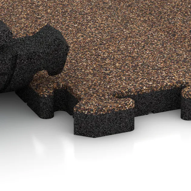Großaufnahme vom Verbindungssystem von WARCO-Boden 5904 - Event-Klickfliese Outdoor im Farbdesign Bast & Borke. Abmessungen 500 x 500 x 40 mm.