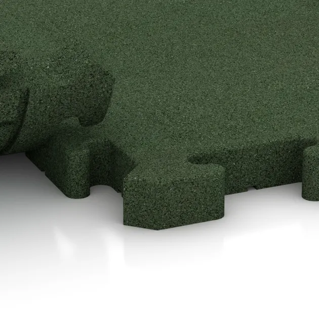 Le gros plan sur le système de connexion des revêtements de sol WARCO 5882 - Dalle événementielle pour extérieur en couleur Vert gazon. Les dimensions 500 x 500 x 40 mm.