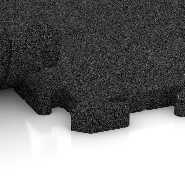 Le gros plan sur le système de connexion des revêtements de sol WARCO 3330 - Tapis de Protection Fitness HD en couleur Anthracite. Les dimensions 1000 x 1000 x 30 mm.