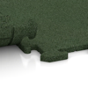 Le gros plan sur le système de connexion des revêtements de sol WARCO 4828 - Dalle de rive en couleur Vert gazon. Les dimensions 1000 x 485 x 18 mm.