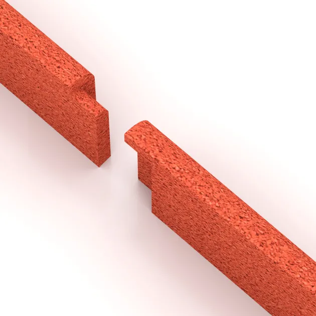 Großaufnahme vom Verbindungssystem von WARCO-Boden 4285 - Wandschutz Sockelleiste im Farbdesign Hellrot-Orange. Abmessungen 750 x 20 x 80 mm.