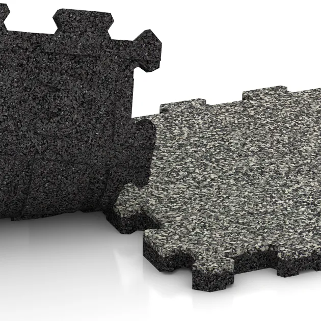 Großaufnahme vom Verbindungssystem von WARCO-Boden 5423 - Treppenfliese im Farbdesign Grauer Granit. Abmessungen 306 x 306 x 20 mm.