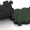 Großaufnahme vom Verbindungssystem von WARCO-Boden 5228 - Poolfliese Fugenlos im Farbdesign Englischer Rasen. Abmessungen 306 x 306 x 30 mm.