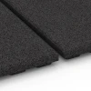 Großaufnahme vom Verbindungssystem von WARCO-Boden 6383 - Stallmatte Komfort im Farbdesign Anthrazit. Abmessungen 100 x 100 x 4 cm.