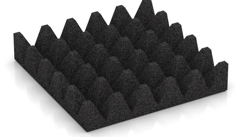 Struktur aus 75 mm hohen Pyramidenstümpfen